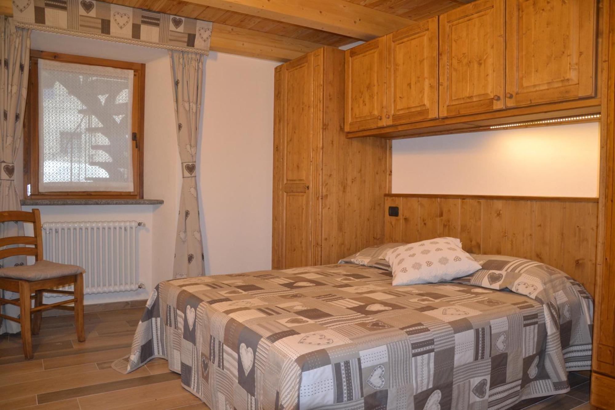Lo Coppa Fen Appartement Aosta Kamer foto