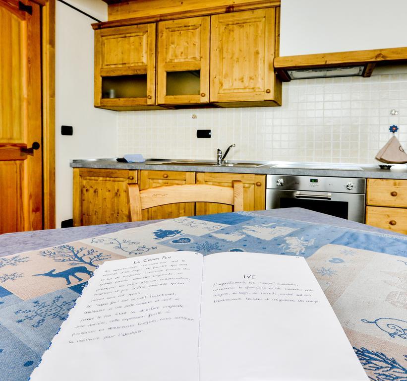 Lo Coppa Fen Appartement Aosta Kamer foto