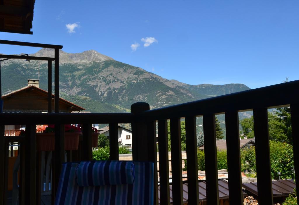 Lo Coppa Fen Appartement Aosta Buitenkant foto