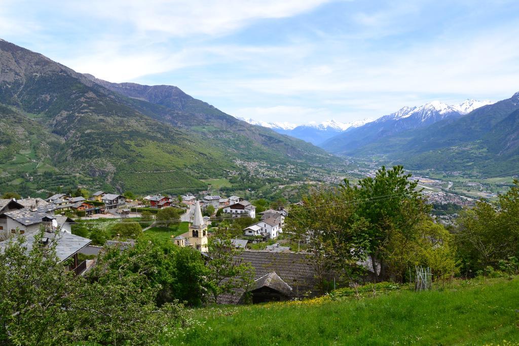 Lo Coppa Fen Appartement Aosta Buitenkant foto