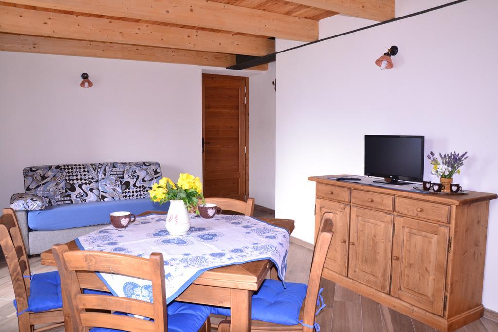 Lo Coppa Fen Appartement Aosta Kamer foto