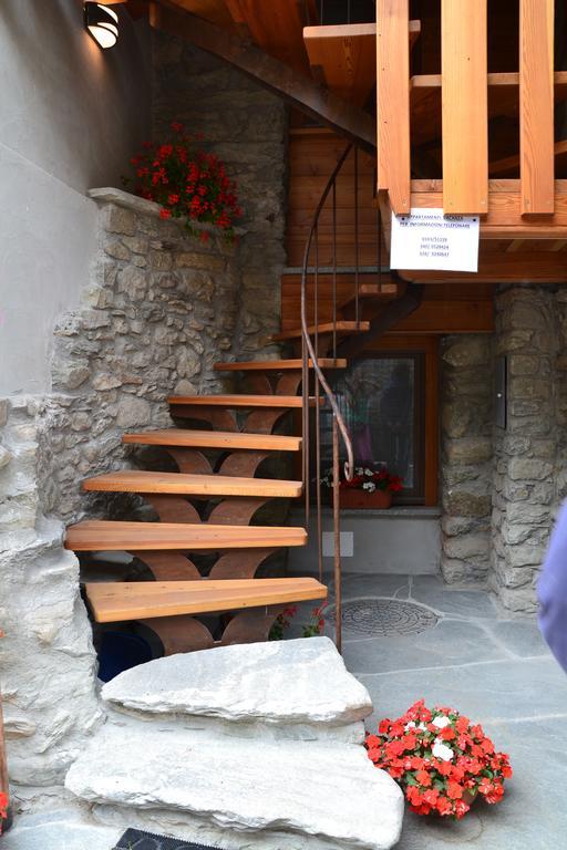 Lo Coppa Fen Appartement Aosta Buitenkant foto