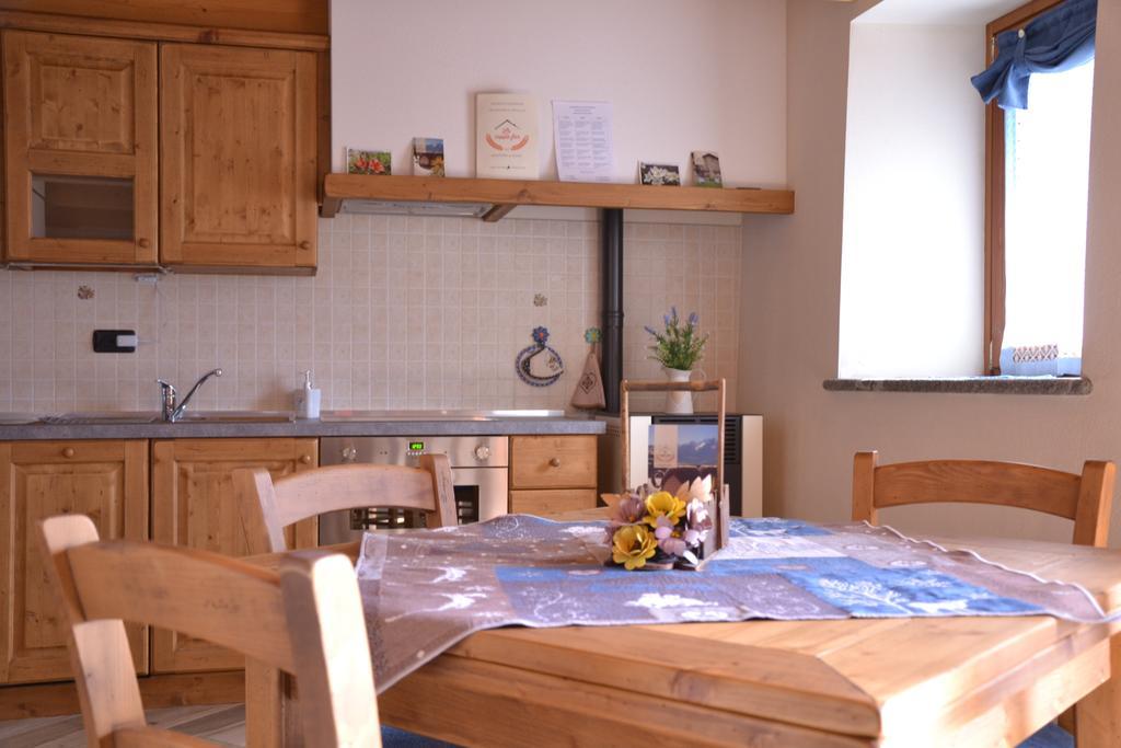 Lo Coppa Fen Appartement Aosta Buitenkant foto